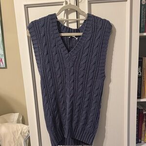 American Eagle Outfitters Cable Knit V-Neck Sweater Vest - Navy